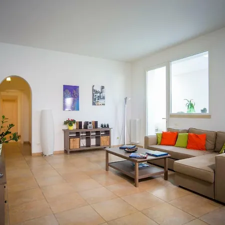 Casa Di Maria @lequile Apartment *